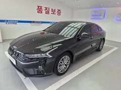 2022 Kia K5 Prestige — фото 1