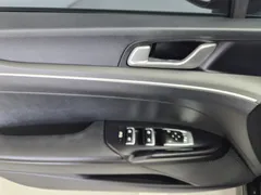 2022 Kia K5 Prestige — фото 11