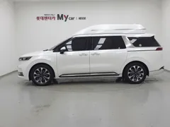 2023 Kia Carnival Gasoline 7-Seater Hi-Limousine — фото 2