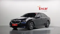 2024 BMW 5-Series 520i M Sport — фото 1