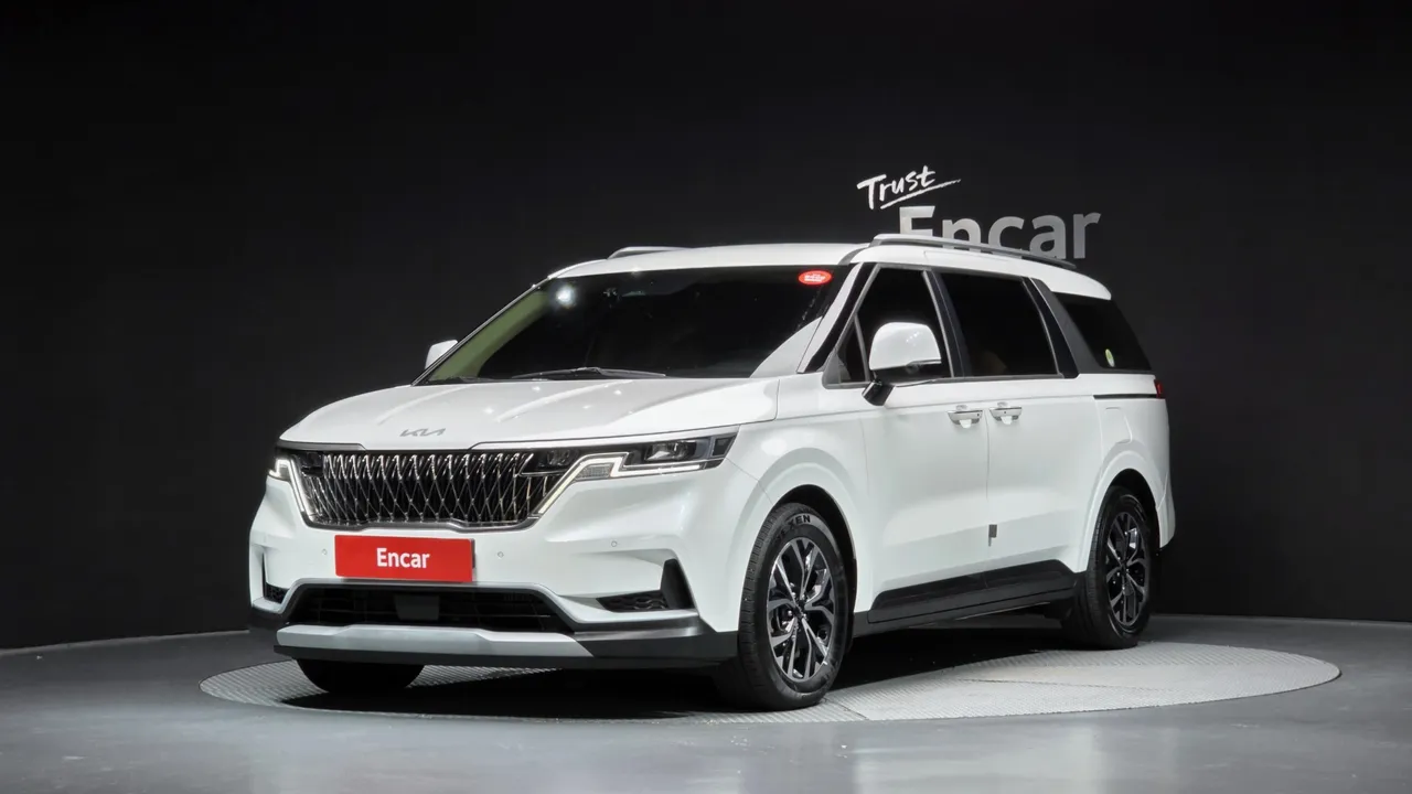 2023 Kia Carnival Diesel 11-Seater Prestige