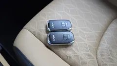 2023 Kia Carnival Diesel 9-Seater Prestige — фото 20
