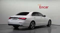 2022 Mercedes-Benz E-Class E350 4MATIC Avantgarde — фото 2
