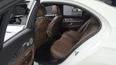 2022 Mercedes-Benz E-Class E350 4MATIC Avantgarde — фото 11