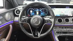 2022 Mercedes-Benz E-Class E350 4MATIC Avantgarde — фото 13