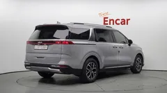 2023 Kia Carnival Diesel 9-Seater Signature — фото 2