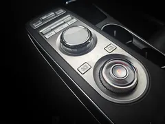 2023 Genesis GV70 2.2 Diesel AWD — фото 17
