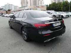 2023 Mercedes-Benz E-Class E250 AMG Line — фото 4
