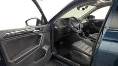 2022 Volkswagen Tiguan 2.0 TDI Prestige — фото 10