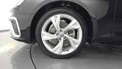 2021 Audi A4 35 TDI Premium — фото 5