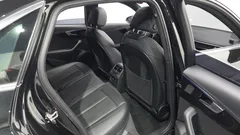 2021 Audi A4 35 TDI Premium — фото 12