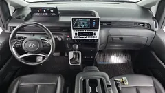 2023 Hyundai Staria 4WD Tourer 9-Seater — фото 7