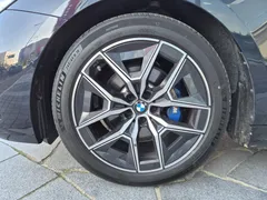 2024 BMW 5-Series 520i M Sport — фото 14
