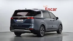 2022 Kia Carnival Diesel 9-Seater Prestige — фото 2