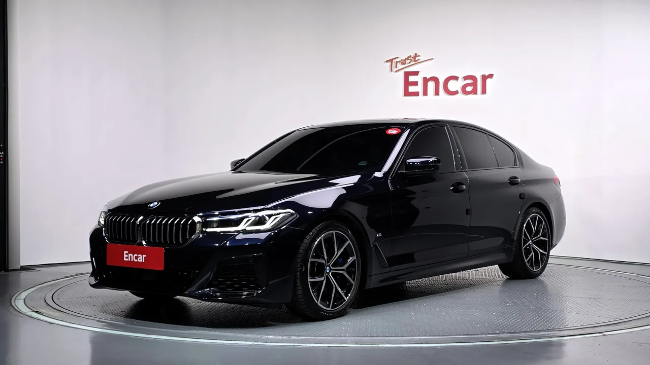 2023 BMW 5-Series 530i M Sport Package