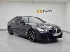 2022 BMW 5-Series 530i xDrive M Sport Package — фото 2
