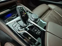 2022 BMW 5-Series 530i xDrive M Sport Package — фото 8