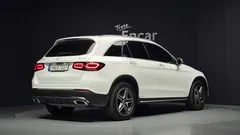 2022 Mercedes-Benz GLC-Class GLC300e 4MATIC — фото 2
