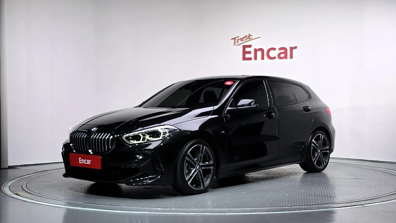 2023 BMW 1-Series 120i M Sports