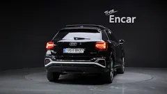 2023 Audi Q2 35 TDI Premium — фото 4