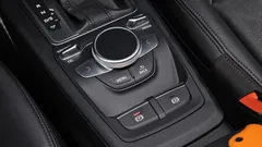 2023 Audi Q2 35 TDI Premium — фото 19