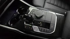 2022 BMW 3-Series 320i Touring Luxury — фото 9