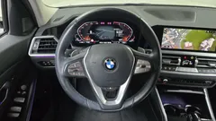 2022 BMW 3-Series 320i Touring Luxury — фото 12
