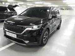 2023 Kia Carnival Diesel 9-Seater Noblesse — фото 2
