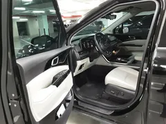 2023 Kia Carnival Diesel 9-Seater Noblesse — фото 9
