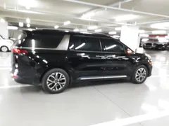 2023 Kia Carnival Diesel 9-Seater Noblesse — фото 14