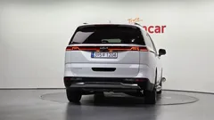2023 Kia Carnival Diesel 9-Seater Noblesse — фото 4
