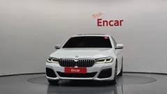 2022 BMW 5-Series 520i M Sport — фото 3