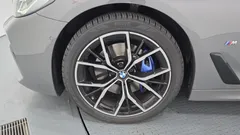 2022 BMW 5-Series 530i xDrive M Sport Package — фото 5