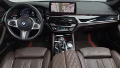 2022 BMW 5-Series 530i xDrive M Sport Package — фото 7