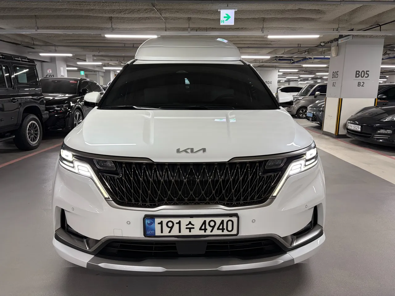 2023 Kia Carnival Diesel 9-Seater Hi-Limousine(Special Vehicle)