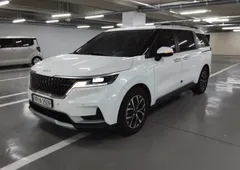 2023 Kia Carnival Diesel 9-Seater Prestige — фото 2