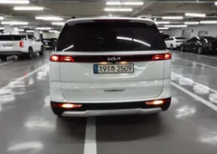2023 Kia Carnival Diesel 9-Seater Prestige — фото 3