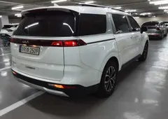 2023 Kia Carnival Diesel 9-Seater Prestige — фото 5
