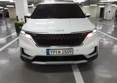 2023 Kia Carnival Diesel 9-Seater Prestige — фото 17