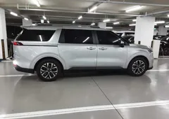 2023 Kia Carnival Diesel 9-Seater Prestige — фото 5
