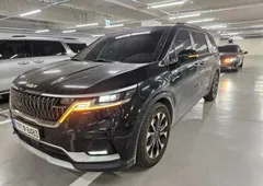 2023 Kia Carnival Diesel 9-Seater Prestige — фото 8