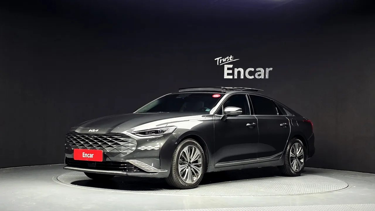 2023 Kia K8 Signature