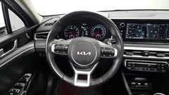 2023 Kia K5 2.0 LPI(Renter car) — фото 13