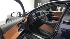 2023 Mercedes-Benz C-Class C300 4MATIC AMG Line — фото 10