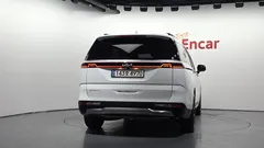 2023 Kia Carnival Gasoline 7-Seater Signature — фото 4