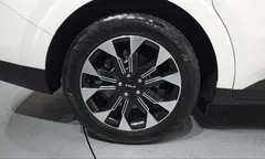 2023 Kia Carnival Gasoline 7-Seater Signature — фото 5