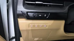 2023 Kia Carnival Gasoline 7-Seater Signature — фото 17