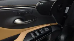 2023 Lexus ES Executive — фото 13