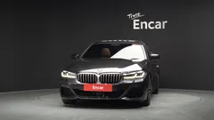 2022 BMW 5-Series 520i M Sport — фото 3