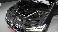 2022 BMW 5-Series 520i M Sport — фото 6